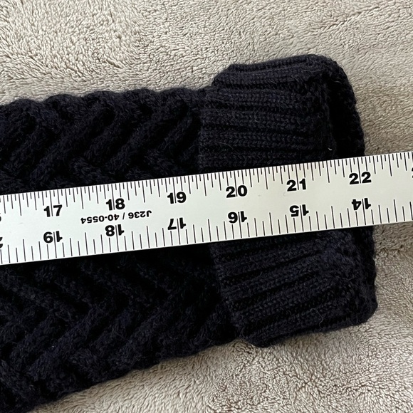 Talbots Navy Cable Knit Cardigan Sweater Chunky Oblong Wooden Buttons S - Picture 13 of 14